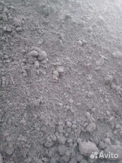 Плодородная земля в мешках