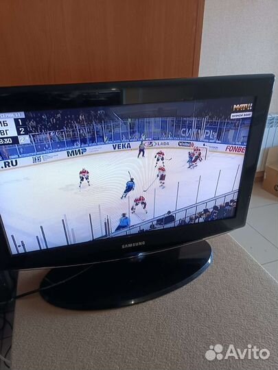 Телевизор Samsung LE26R81b