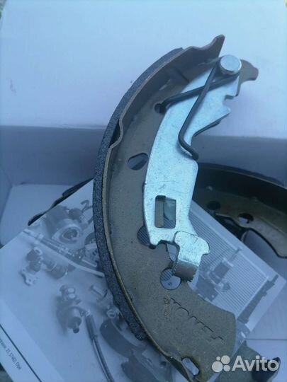 Комплект тормозных колодок