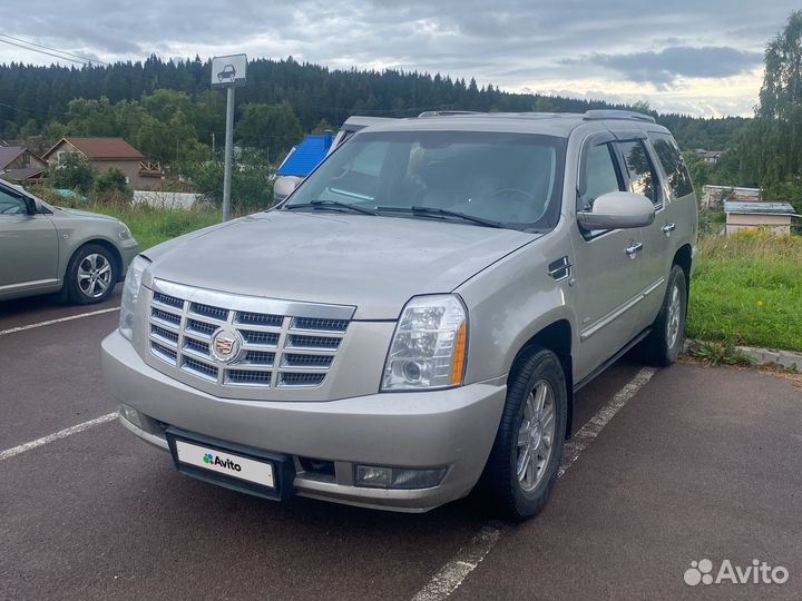 Cadillac Escalade 6.2 AT, 2008, 249 195 км
