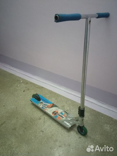 Трюковой самокат кастом стрит