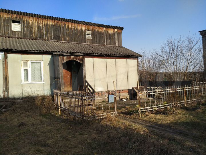 2-к. квартира, 45 м², 1/1 эт.