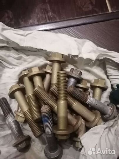 Болты подвески Ford focus 2-3