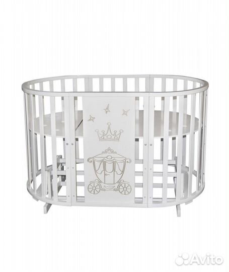 Детская кроватка с маятником и матрасами