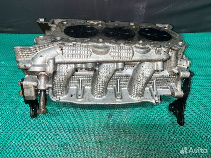 Головка блока цилиндров Land Rover Discovery3 L319