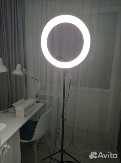 Кольцевая лампа 50 см
