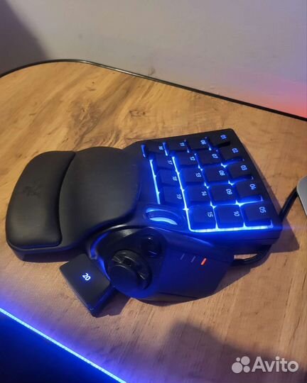 Игровая клавиатура Razer Tartarus v2