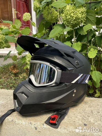 Шлем для мотокросса с очками