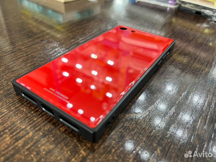 Чехлы на телефон iPhone 7/8/se