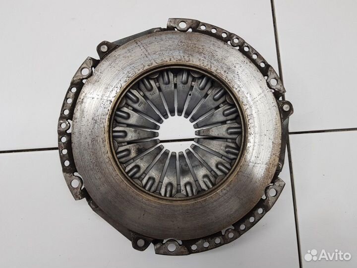 Корзина сцепления (Volkswagen Passat)