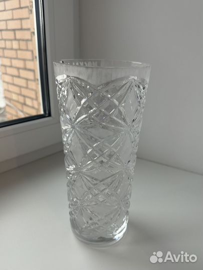 Ваза для цветов хрустальная