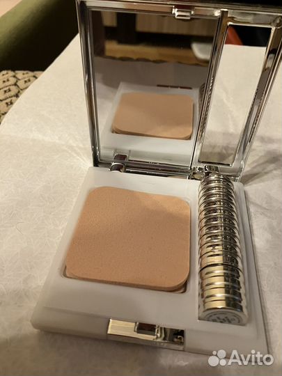 Пудра cliniquе из Duty Free оригинал