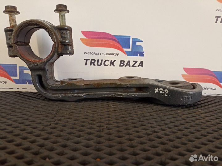 1849366 Кронштейн переднего стабилизатора