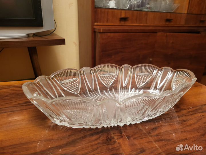 Хрустальная салатница