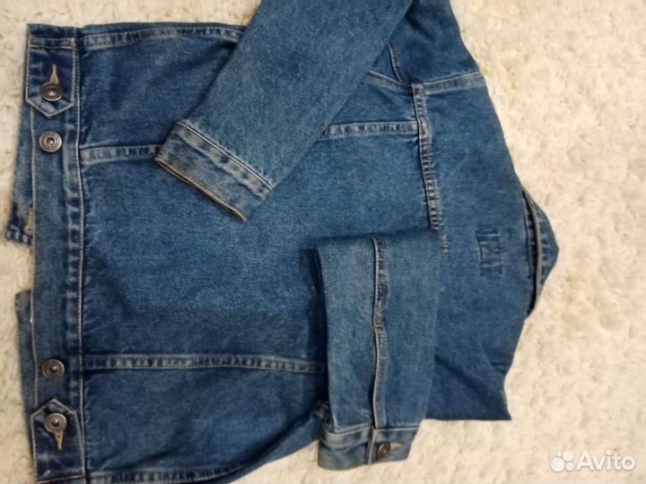 Куртка джинсовая р. 128.д.мальчика