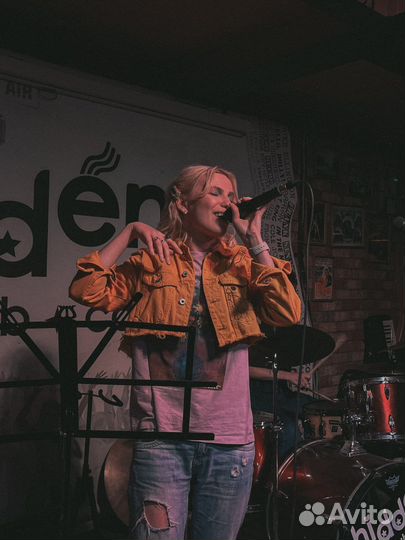 Педагог по вокалу