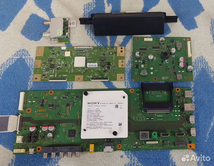 Телевизор Sony KD-49XE8096 на запчасти