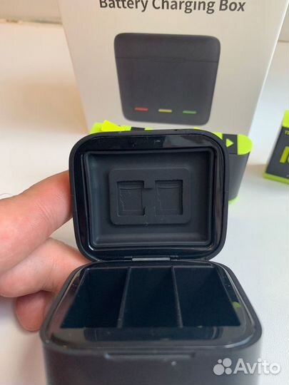 Зарядное устройство для GoPro экшн камер новый