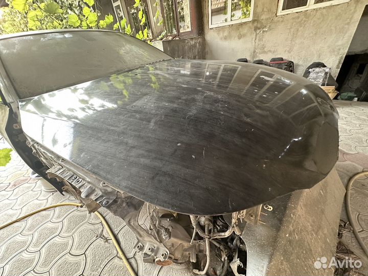 Капот на бмв е60