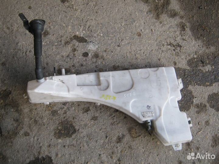 Бачок омывателя BMW X5 E70