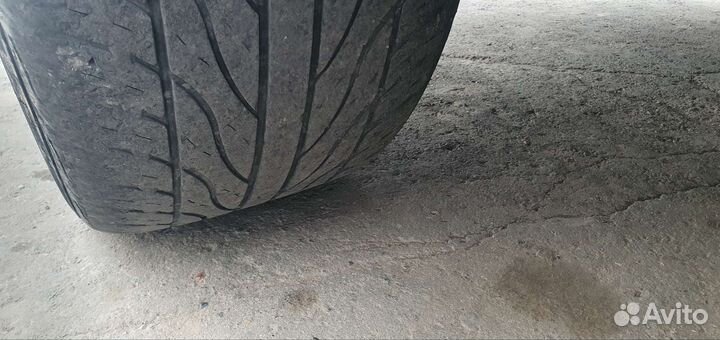 Maxxis Victra 511 275/45 R20 B