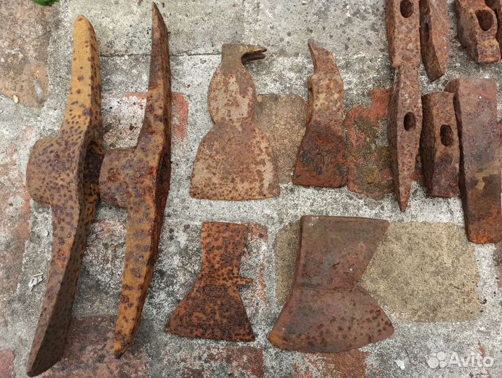 Топоры,Кирка, немецкие