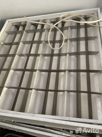 Светильник потолочный армстронг с лампами