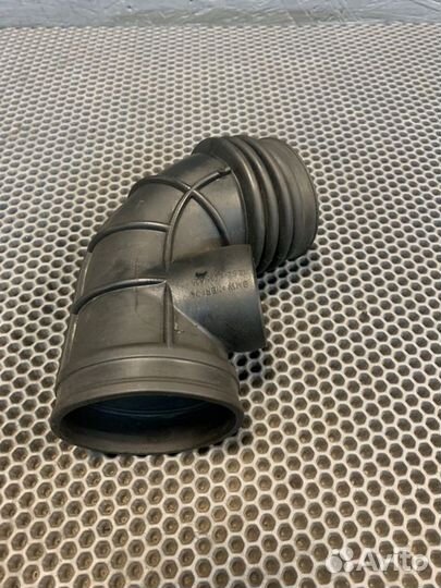 Патрубок воздушного фильтра Bmw 335 Xi E92 N54