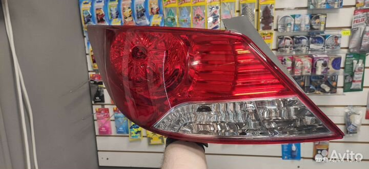 Фонарь левый Hyundai Solaris