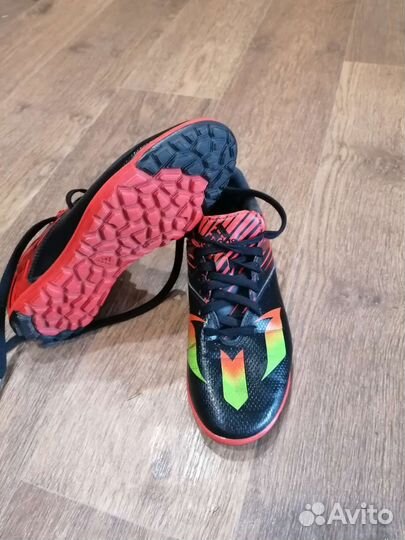 Бутсы сороконожки