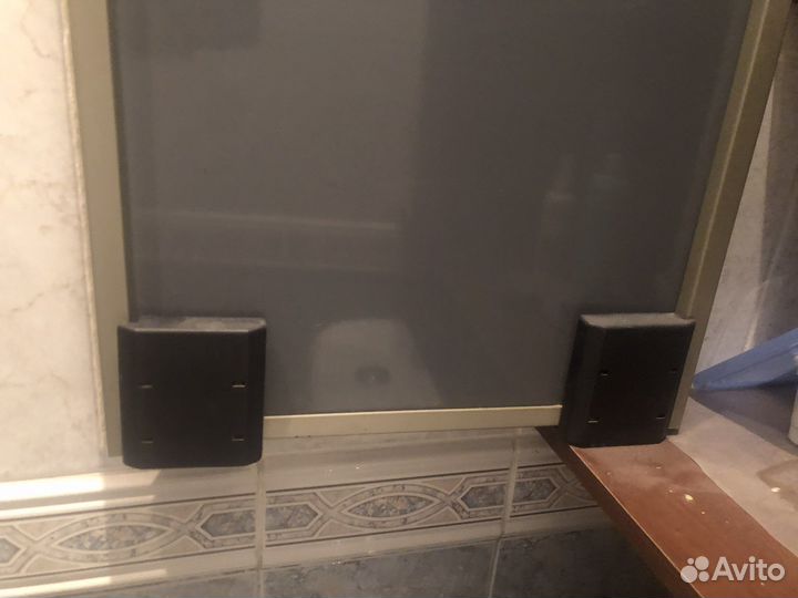 Двери для встроенного шкафа (туалет, ванная)