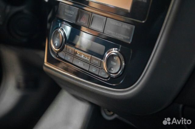 Mitsubishi Outlander 2.4 CVT, 2014, 141 312 км объявление продам