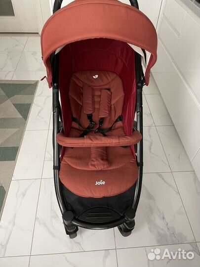 Коляска Joie Litetrax 4 DLX