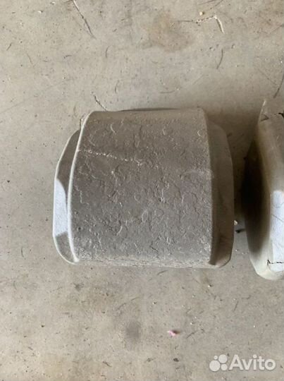 Крышка ремня безопасности задняя Skoda Octavia A7