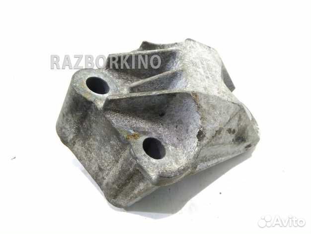 Кронштейн подушки двигателя