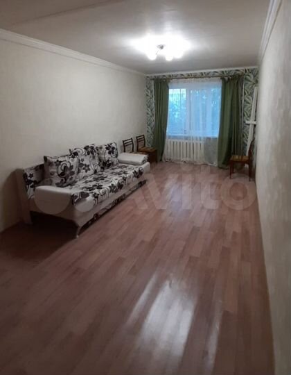2-к. квартира, 46 м², 3/5 эт.