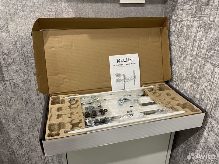 Кронштейн для телевизора