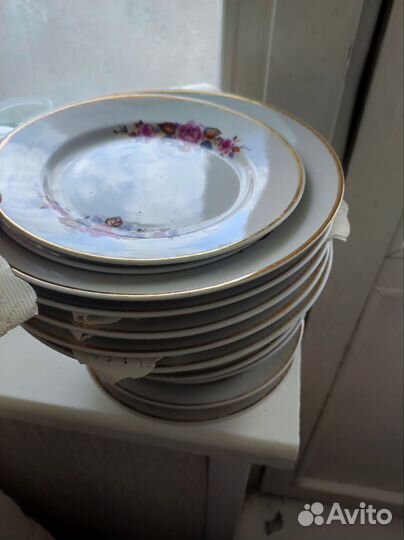 Набор тарелок