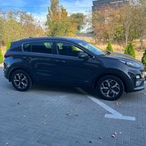 Kia Sportage 2.0 AT, 2016, 62 000 км, с пробегом, цена 1 300 000 руб.