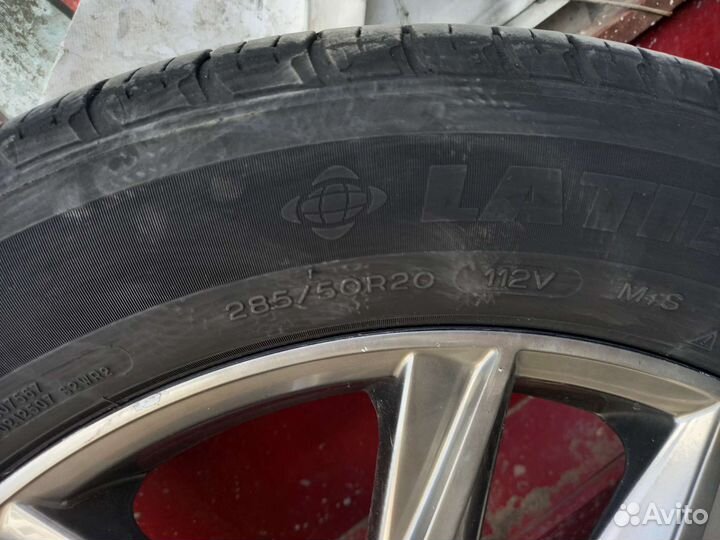 Michelin X M+S 200 285/60 R18