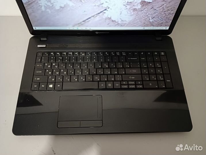 Ноутбук с большим экраном и 4х ядерным процессором