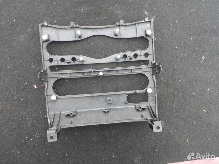 Накладка торпедо Infiniti QX70 S51