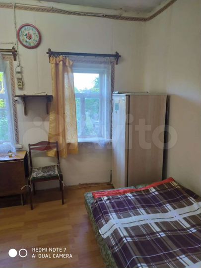 Дом 23,6 м² на участке 6 сот.