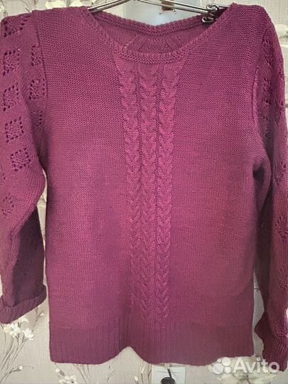 Свитер женский
