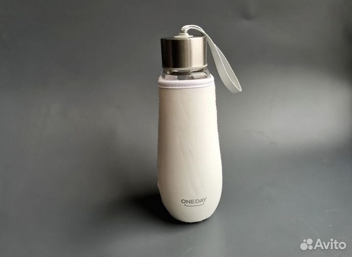 Спортивная бутылка для воды с чехлом 500мл стекло