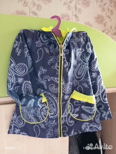 Отдам бесплатно женские вещи