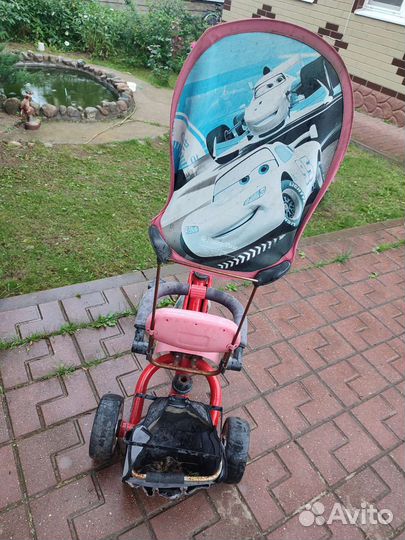 Трёхколёсный детский велосипед