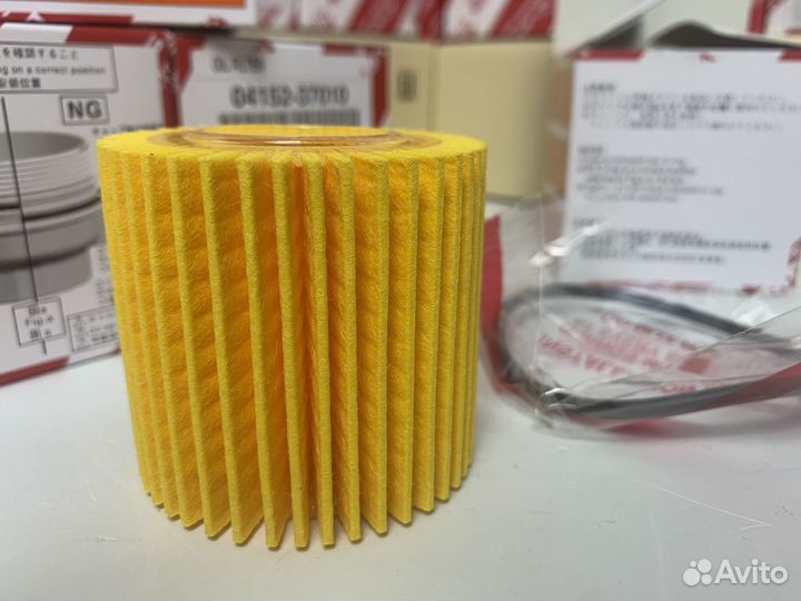 Фильтр масляный toyota 04152-37010
