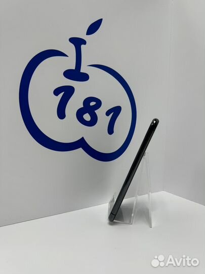 iPhone X, 256 ГБ