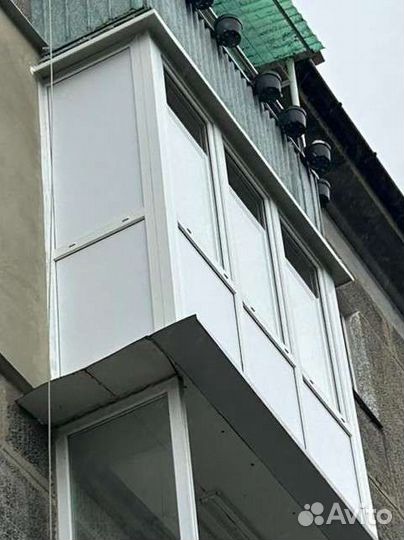 Балкон П-образный 3 створки